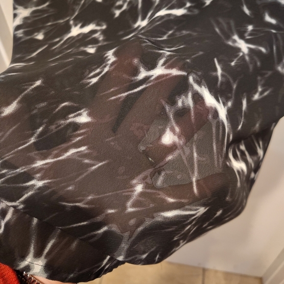 Maggie Barnes Embellished Black Print Chiffon Tunic Top Sz 2X Whimsigoth Fairy - Picture 7 of 8